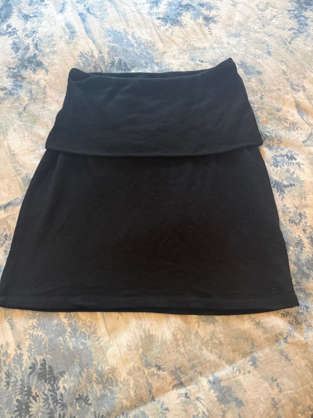 Monrow Black Fold-Over Waist Mini Skirt